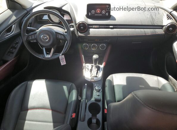 JM1DKDC70J0328757 2018 MAZDA CX-3 Charcoal Вид панелі приладів