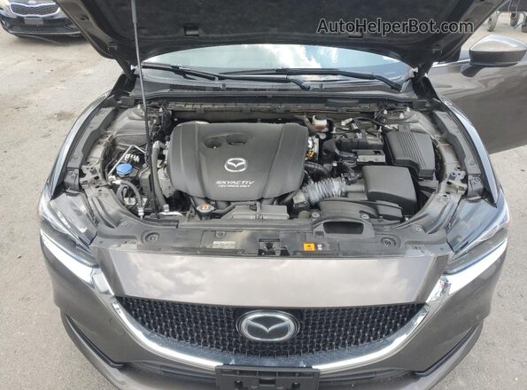 JM1GL1VM2J1331522 2018 MAZDA 6 Gray Вид задньої частини салону
