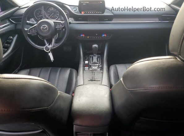 JM1GL1VM8J1310397 2018 MAZDA 6 Серебряный Вид панели приборов