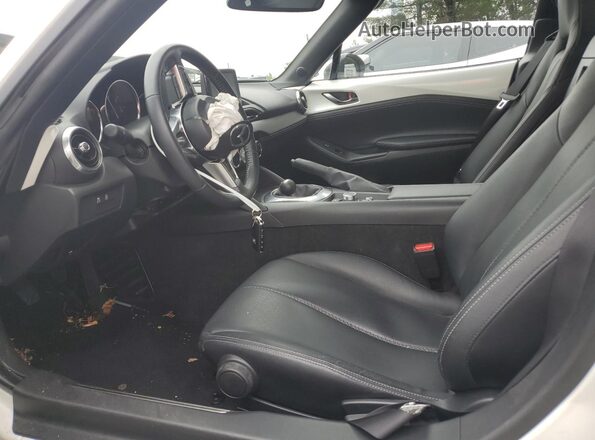 JM1NDAM74N0500211 2022 MAZDA MX-5 White Widok wnętrza z przodu
