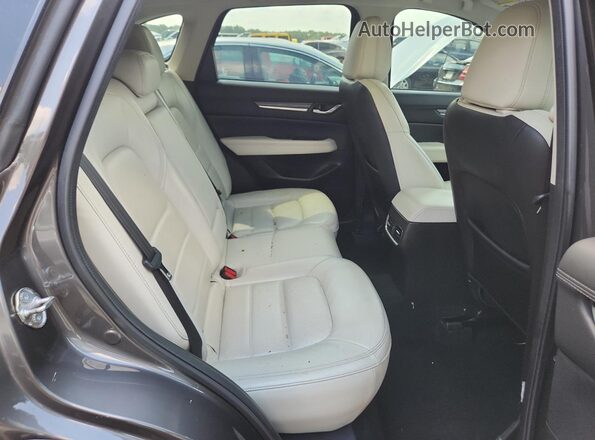 JM3KFADM0J1434187 2018 MAZDA CX-5 Charcoal უკანა სავარძლების ხედი