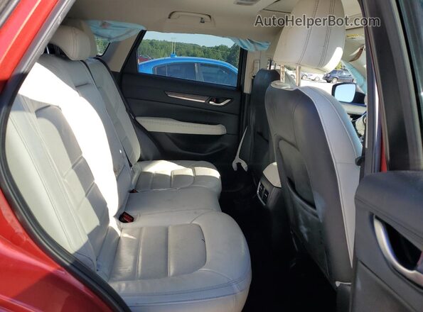 JM3KFADM8J0439269 2018 MAZDA CX-5 Red Vista interior trasera