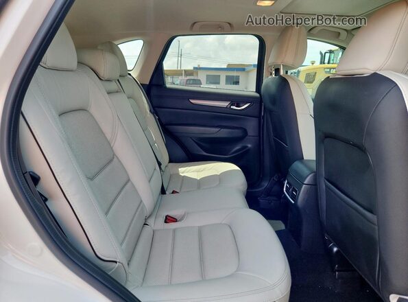 JM3KFBCL3S0589466 2025 MAZDA CX-5 White უკანა სალონის ხედი