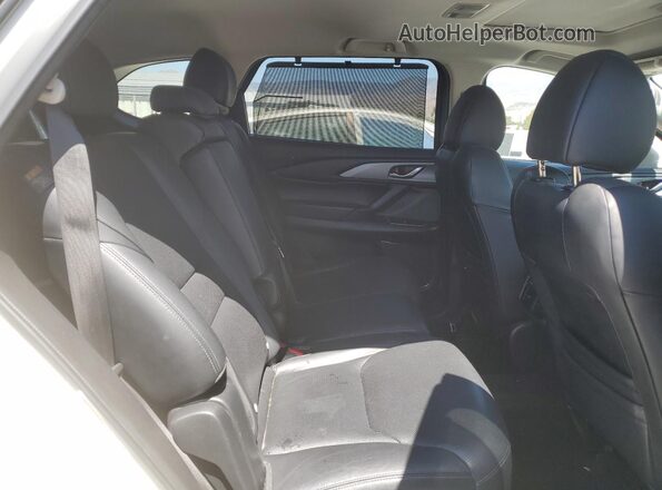 JM3TCACY4J0215630 2018 MAZDA CX-9 Белый Вид задней части салона
