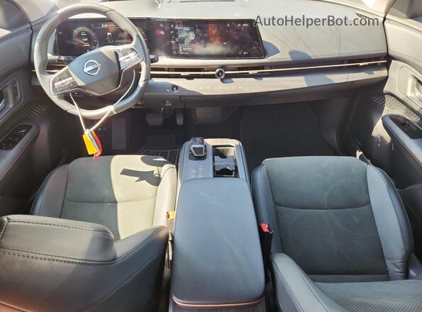 JN1DF0BB9RM731257 2024 NISSAN ARIYA White Widok deski rozdzielczej