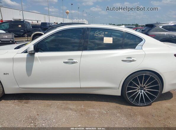 JN1EV7AP2JM355633 2018 INFINITI Q50 White უკანა სალონის ხედი