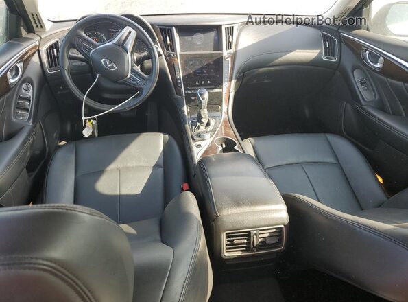 JN1EV7AR2JM436259 2018 INFINITI Q50 Серебряный Вид панели приборов