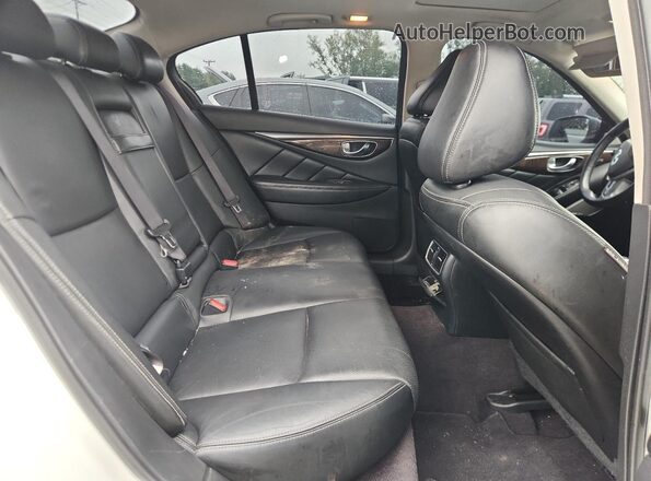 JN1EV7AR4JM437347 2018 INFINITI Q50 White Вид задніх сидінь