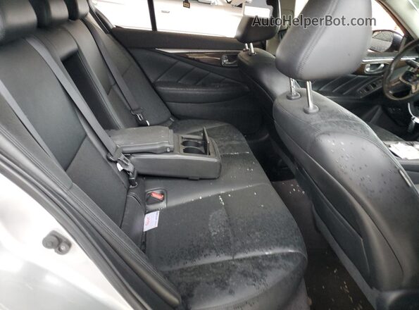 JN1EV7AR4JM438823 2018 INFINITI Q50 Silver Widok tylnych siedzeń
