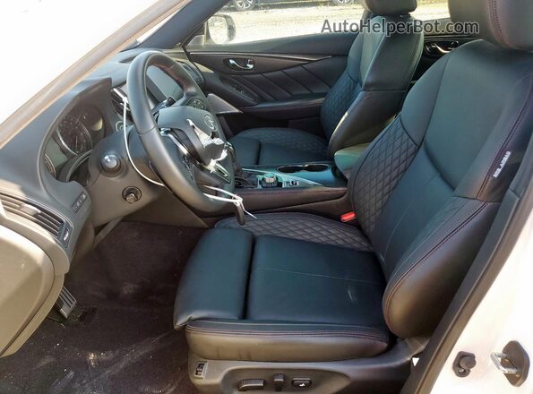 JN1FV7DP0PM570520 2023 INFINITI Q50 White Widok wnętrza z przodu