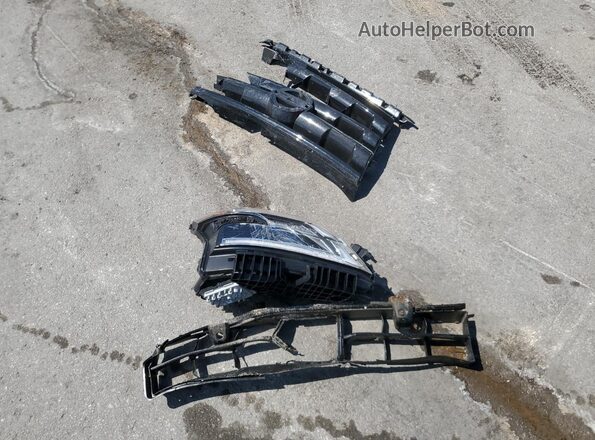 JN8AY2AD1R9709740 2024 NISSAN ARMADA Black Vista de la etiqueta del VIN