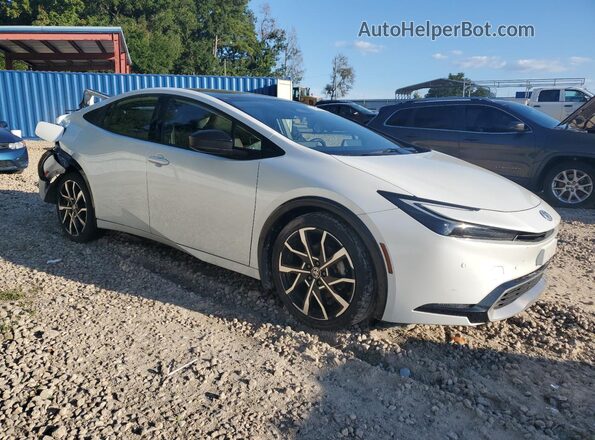 JTDACACU2P3009937 2023 TOYOTA PRIUS White Առջևի աջ