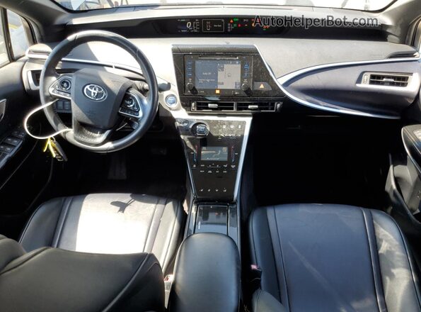 JTDBVRBD3HA001468 2017 TOYOTA MIRAI Silver Вид панелі приладів