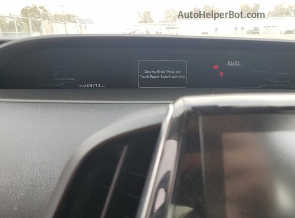 JTDKARFP3J3097130 2018 TOYOTA PRIUS Silver Widok zestawu wskaźników