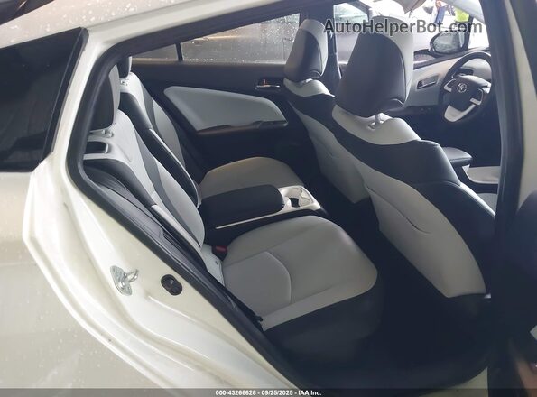 JTDKARFP7H3013966 2017 TOYOTA PRIUS PRIME White Widok naklejki z numerem VIN