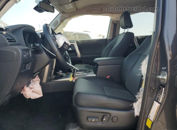 JTENU5JR9R6214592 2024 TOYOTA 4RUNNER Gray Vista interior delantera