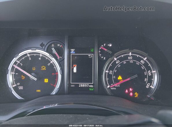 JTERU5JR1R6279986 2024 TOYOTA 4RUNNER Белый Вид задних сидений