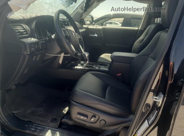 JTERU5JR5R6282776 2024 TOYOTA 4RUNNER Black Vista interior delantera
