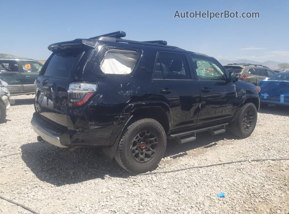 JTERU5JR5R6282776 2024 TOYOTA 4RUNNER Black Trasero derecho