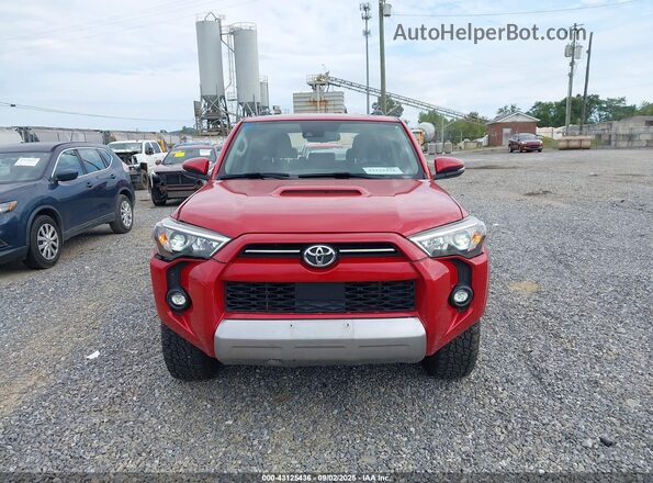 JTERU5JR8M5930447 2021 TOYOTA 4RUNNER Красный Вид щитка приборов
