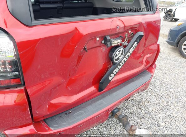 JTERU5JR8M5930447 2021 TOYOTA 4RUNNER Красный Вид спереди