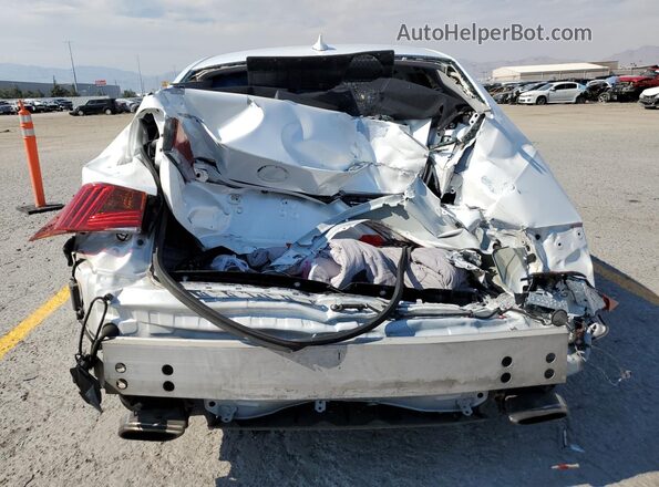 JTHBA1D22J5075633 2018 LEXUS IS White Հետևի տեսք