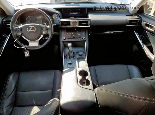 JTHBA1D24K5097263 2019 LEXUS IS Белый Вид панели приборов