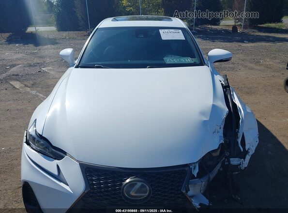 JTHBA1D26J5065199 2018 LEXUS IS White Widok zestawu wskaźników