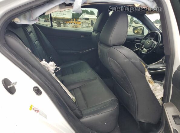 JTHBA1D2XJ5078084 2018 LEXUS IS White Հետևի նստատեղերի տեսք