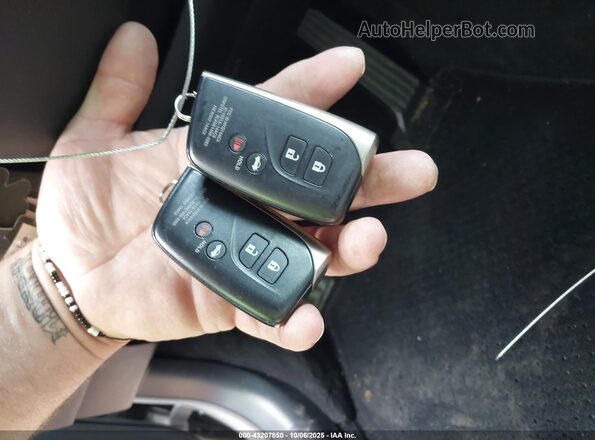 JTHBL5EF7G5141332 2016 LEXUS LS 460 Серебряный Вид панели приборов