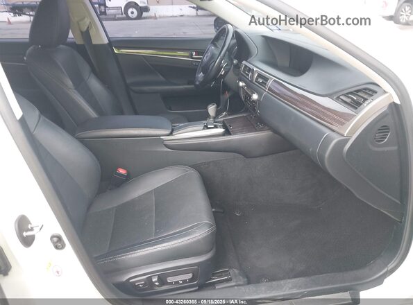 JTHBZ1BL8HA010176 2017 LEXUS GS 350 Белый Вид салона спереди