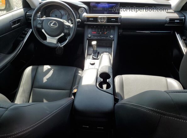 JTHC81D27J5030249 2018 LEXUS IS Silver Առջևի վահանակի տեսք