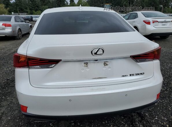 JTHC81D2XJ5030178 2018 LEXUS IS Белый Вид сзади
