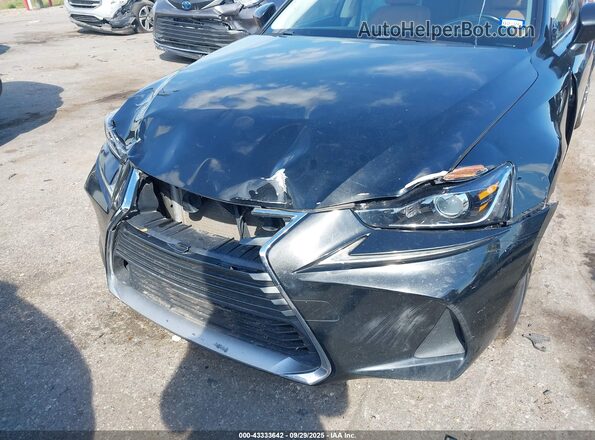 JTHCM1D2XH5019896 2017 LEXUS IS 300 Черный Вид спереди