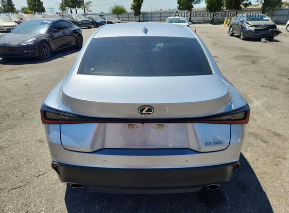 JTHDA1D24N5119484 2022 LEXUS IS Silver უკანა ხედი