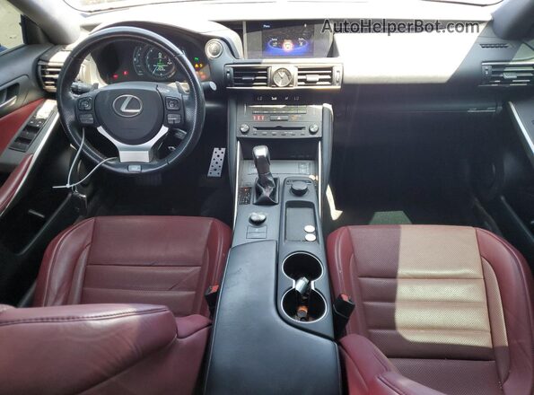 JTHG81F23L5040357 2020 LEXUS IS Blue Widok deski rozdzielczej