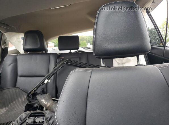 JTMDFREV1JJ235320 2018 TOYOTA LIMITED Серый Вид задних сидений