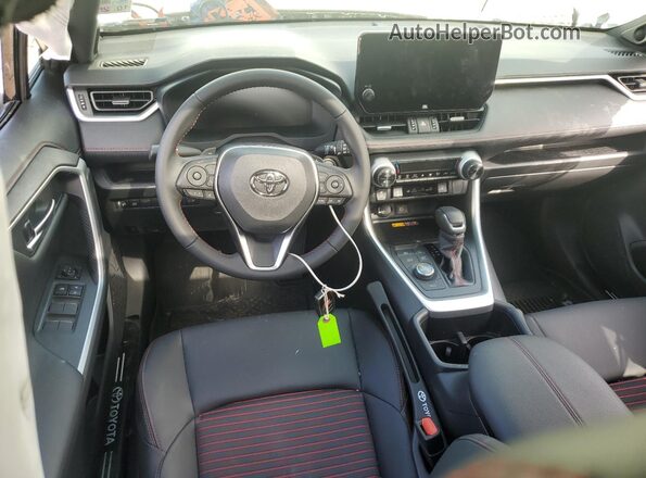 JTMEB3FV3RD224101 2024 TOYOTA RAV4 White წინა პანელის ხედი