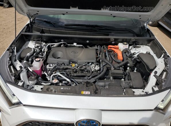 JTMEB3FV5RD231633 2024 TOYOTA RAV4 White Vista interior trasera