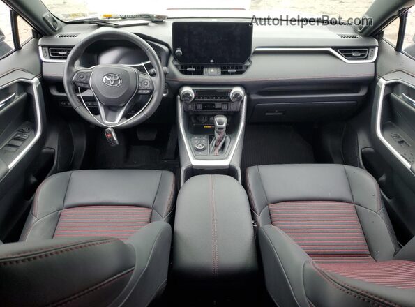 JTMEB3FV6RD215022 2024 TOYOTA RAV4 Silver წინა პანელის ხედი