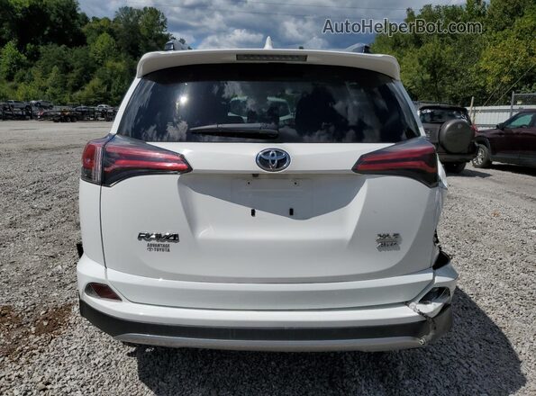 JTMRFREV7JD240350 2018 TOYOTA RAV4 White Հետևի տեսք