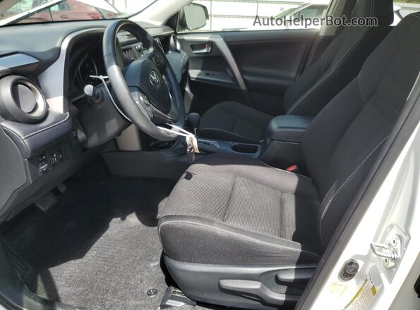 JTMRFREV7JD240350 2018 TOYOTA RAV4 White Սալոնի դիմացի տեսք