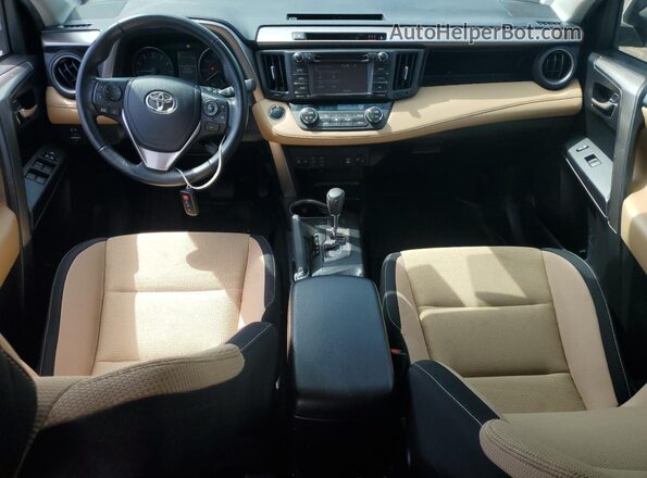 JTMRFREV8JJ188924 2018 TOYOTA RAV4 White Widok deski rozdzielczej
