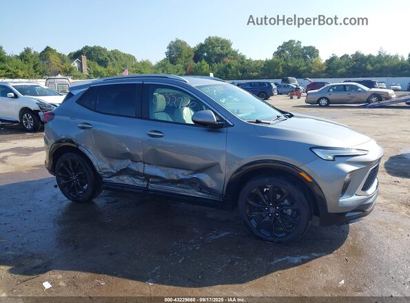 KL4AMESL2RB128751 2024 BUICK ENCORE Серый Вид спереди