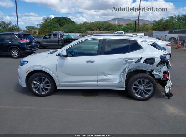 KL4MMDSL0MB177947 2021 BUICK ENCORE Белый Панорамный вид салона 360°