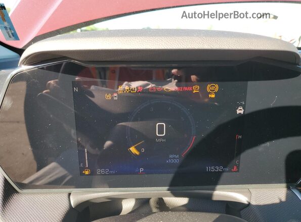 KL79MPSL3SB002292 2025 CHEVROLET TRAILBLAZER Maroon Instrument cluster view