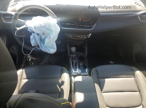 KL79MSSL6SB083775 2025 CHEVROLET TRAILBLAZER White Widok deski rozdzielczej