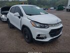 2018 Chevrolet Trax Ls White vin: KL7CJKSB6JB724329