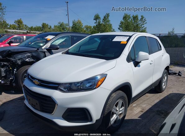 KL7CJNSMXMB361069 2021 CHEVROLET TRAX White Vista tres cuartos delantera izquierda