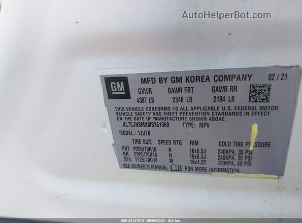 KL7CJNSMXMB361069 2021 CHEVROLET TRAX White Vista del compartimento del motor
